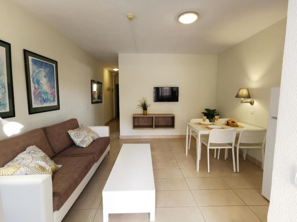 Cherry Top Cake Apartment Плая дел Инглес Екстериор снимка