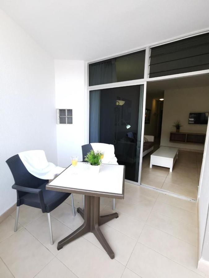 Cherry Top Cake Apartment Плая дел Инглес Екстериор снимка